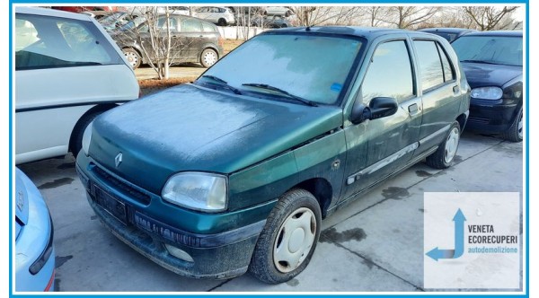RENAULT CLIO 1a Serie  del 1996 parti usate e ricambi