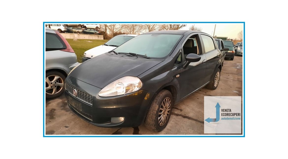 FIAT GRANDE PUNTO 4C del 2009 parti usate e ricambi