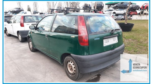 FIAT PUNTO 1a Serie  del 1999 parti usate e ricambi