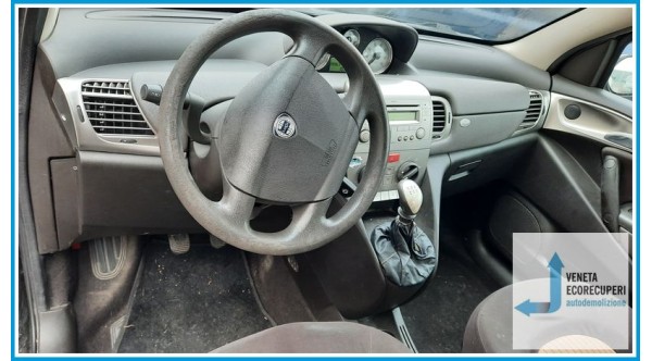 LANCIA YPSILON TE del 2007 parti usate e ricambi