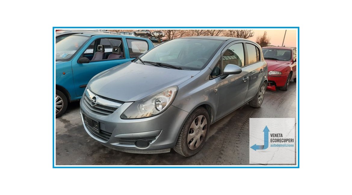 OPEL CORSA S07 del 2010 parti usate e ricambi