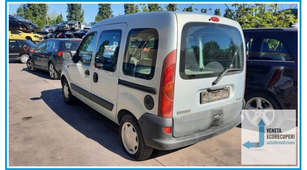 RENAULT KANGOO  del 2002 parti usate e ricambi