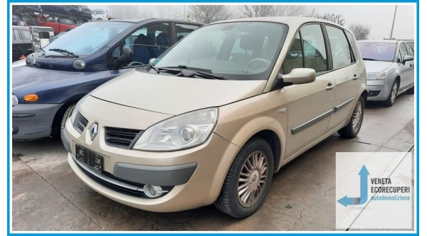 RENAULT SCENIC 2a Serie  del 2007 parti usate e ricambi
