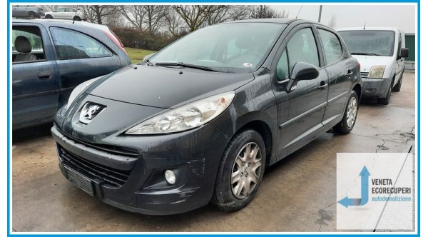 PEUGEOT 207  del 2010 parti usate e ricambi