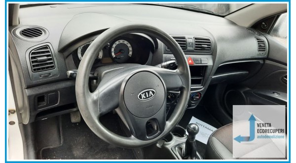 KIA PICANTO 1a Serie  del 2010 parti usate e ricambi