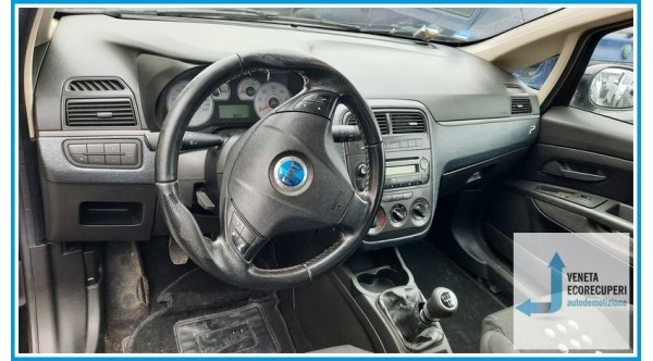 FIAT GRANDE PUNTO 2Y del 2007 parti usate e ricambi