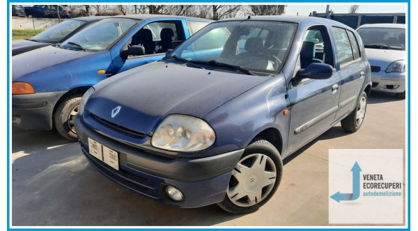 RENAULT CLIO 2a Serie  del 2000 parti usate e ricambi