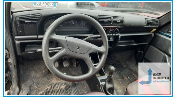 LANCIA Y 10 Autobianch del 1995 parti usate e ricambi