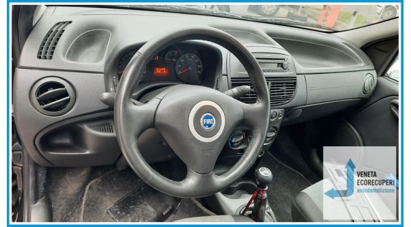 FIAT PUNTO 2U del 2006 parti usate e ricambi