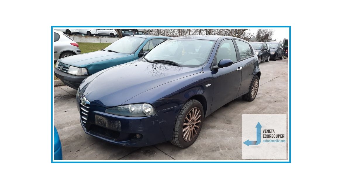 ALFA ROMEO 147 W8 del 2005 parti usate e ricambi