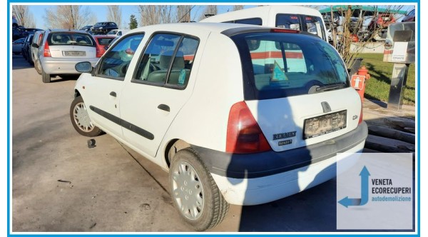 RENAULT CLIO 2a Serie  del 1998 parti usate e ricambi