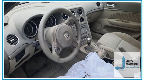 ALFA ROMEO 159 X3/X9 del 2006 parti usate e ricambi