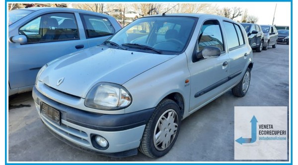 RENAULT CLIO 2a Serie  del 1999 parti usate e ricambi