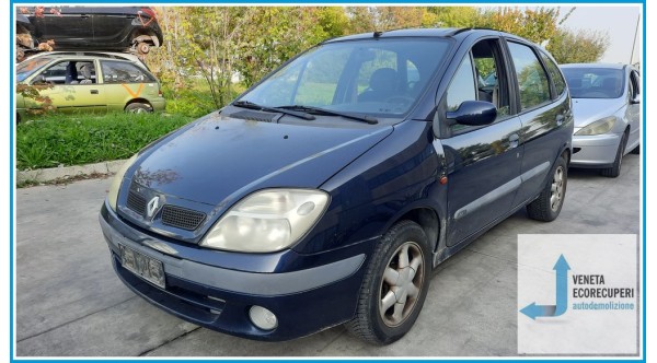 RENAULT MEGANE 1a Serie  del 2000 parti usate e ricambi