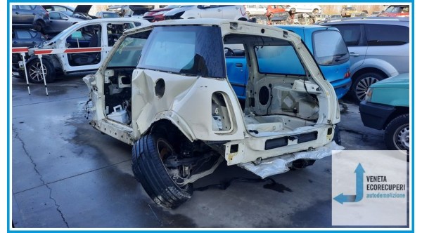 MINI MINI R50/R53 del 2005 parti usate e ricambi - Tipo Motore W11B16A