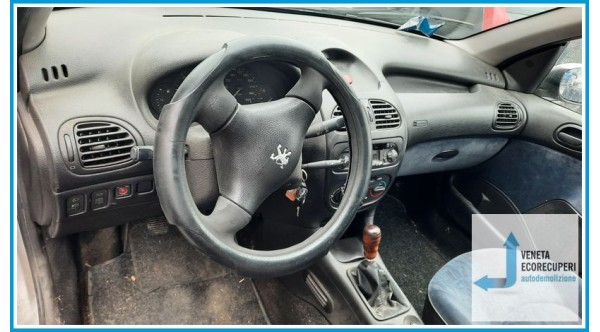 PEUGEOT 206  del 1999 parti usate e ricambi - Tipo Motore WJZ