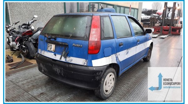 FIAT PUNTO 1a Serie  del 1994 parti usate e ricambi - Tipo Motore 176A7000