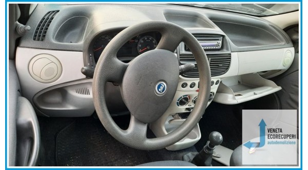 FIAT PUNTO 2U del 2005 parti usate e ricambi - Tipo Motore 188A4000