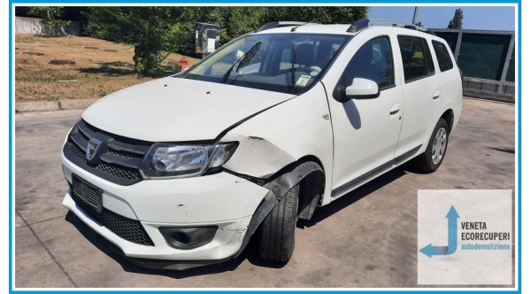 DACIA LOGAN  del 2015 parti usate e ricambi