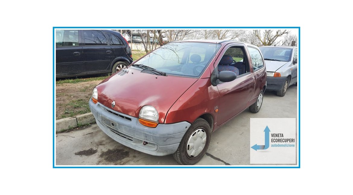 RENAULT TWINGO 1a Serie  del 1994 parti usate e ricambi