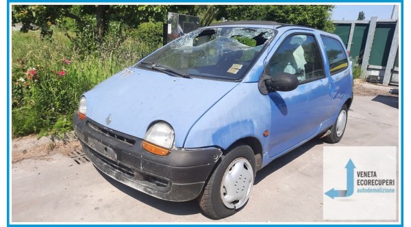 RENAULT TWINGO 1a Serie  del 2000 parti usate e ricambi - Tipo Motore D7FB7