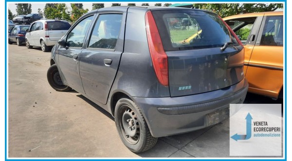 FIAT PUNTO 1N/1P del 2001 parti usate e ricambi - Tipo Motore 188A4000