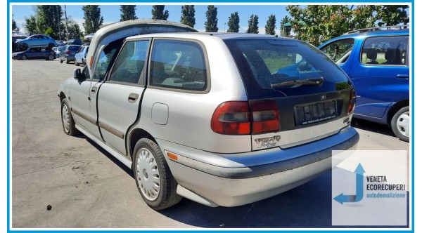 VOLVO V40  del 1999 parti usate e ricambi - Tipo Motore D4192T2