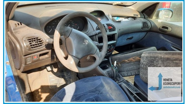 PEUGEOT 206  del 2002 parti usate e ricambi