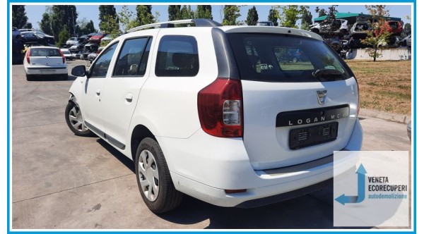 DACIA LOGAN  del 2015 parti usate e ricambi