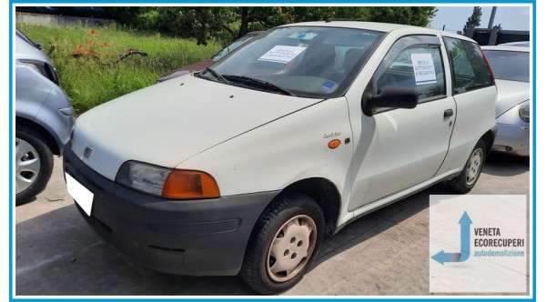 FIAT PUNTO 1a Serie  del 1998 parti usate e ricambi - Tipo Motore 176B2000