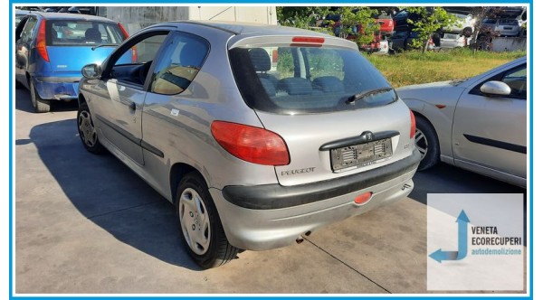 PEUGEOT 206  del 2003 parti usate e ricambi