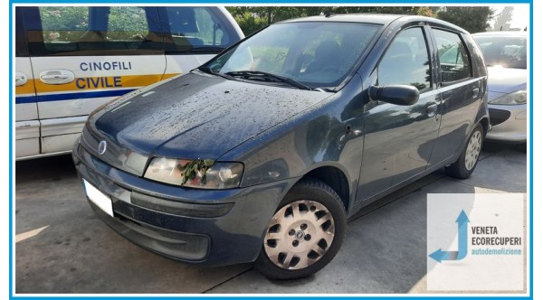 FIAT PUNTO 1N/1P del 2003 parti usate e ricambi - Tipo Motore 188A5000