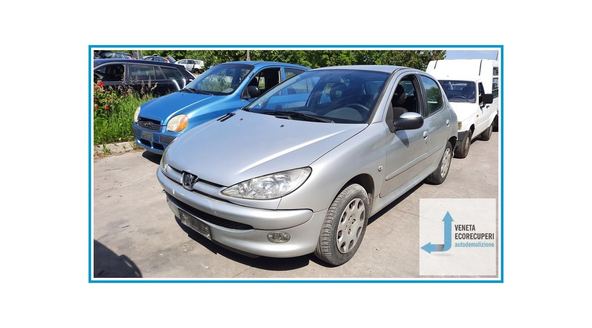PEUGEOT 206  del 2008 parti usate e ricambi - Tipo Motore KFW
