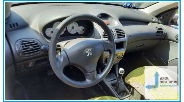 PEUGEOT 206  del 2008 parti usate e ricambi - Tipo Motore KFW
