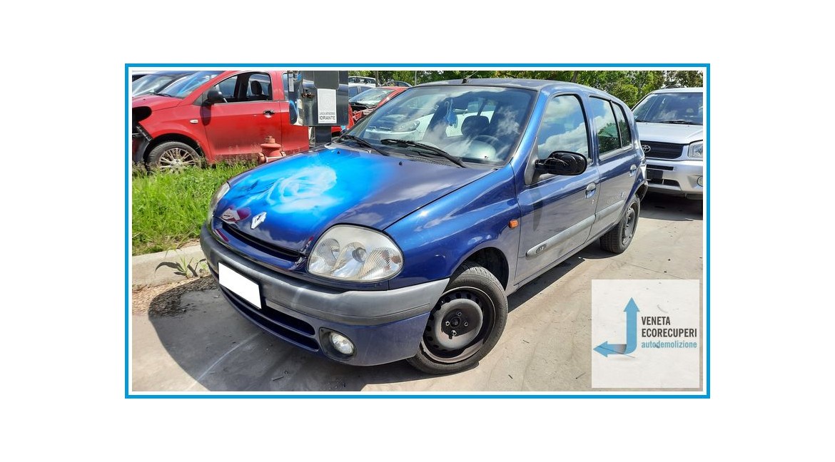 RENAULT CLIO 2a Serie  del 2000 parti usate e ricambi - Tipo Motore D7FD7