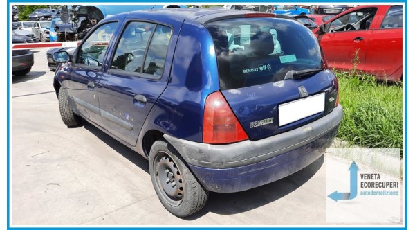 RENAULT CLIO 2a Serie  del 2000 parti usate e ricambi - Tipo Motore D7FD7