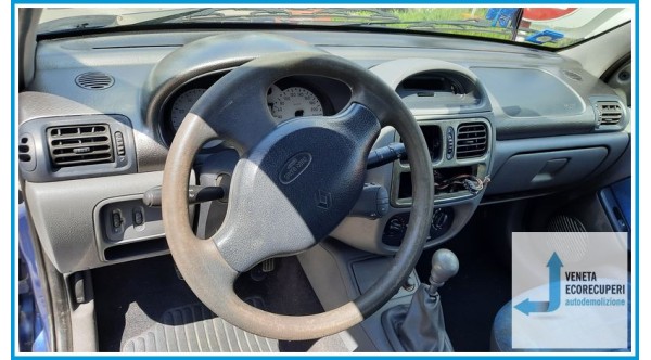 RENAULT CLIO 2a Serie  del 2000 parti usate e ricambi - Tipo Motore D7FD7