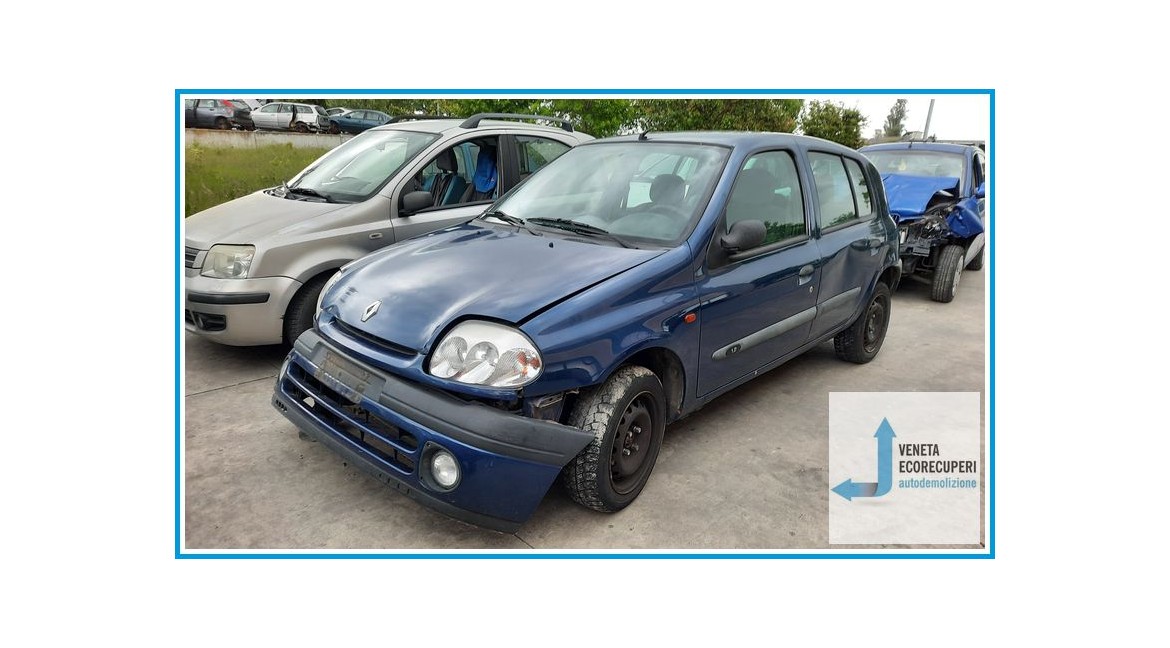 RENAULT CLIO 2a Serie  del 2000 parti usate e ricambi - Tipo Motore D7FD7