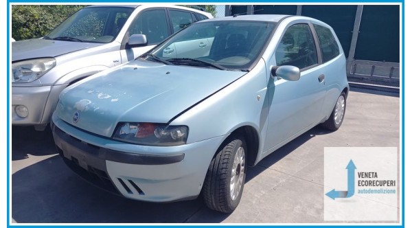 FIAT PUNTO 1N/1P del 2001 parti usate e ricambi - Tipo Motore 188A2000