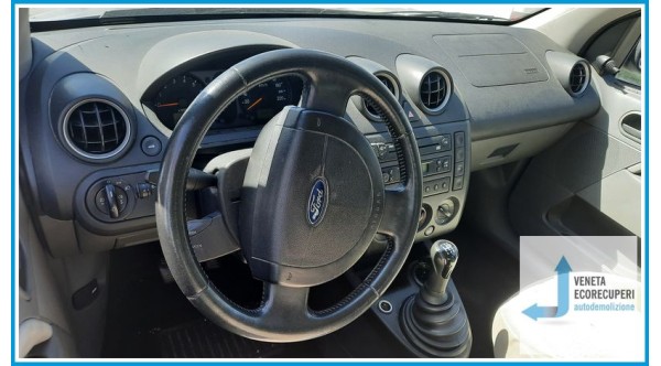 FORD FIESTA CBK del 2003 parti usate e ricambi - Tipo Motore FUJA