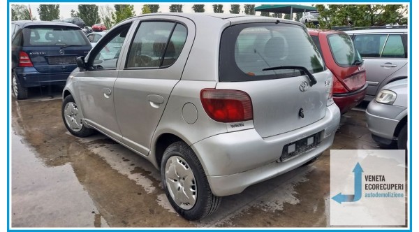 TOYOTA YARIS JPP del 2002 parti usate e ricambi - Tipo Motore 2NZFE