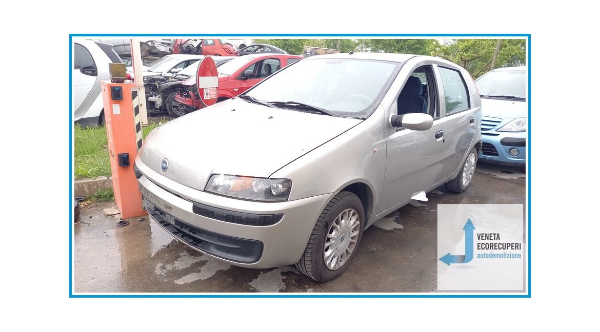 FIAT PUNTO 1N/1P del 2001 parti usate e ricambi - Tipo Motore 188A5000