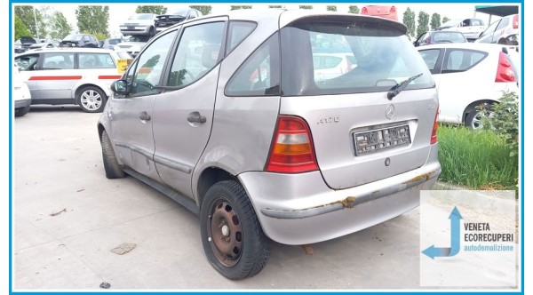 MERCEDES-BENZ Classe A W168 del 1999 parti usate e ricambi - Tipo Motore 668940