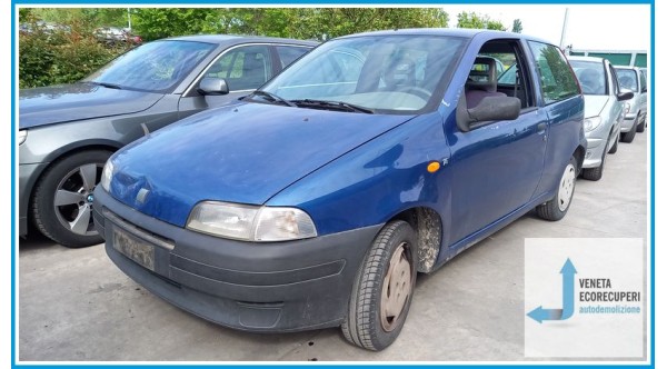 FIAT PUNTO 1a Serie  del 1996 parti usate e ricambi - Tipo Motore 176a8000