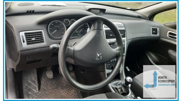 PEUGEOT 307  del 2005 parti usate e ricambi