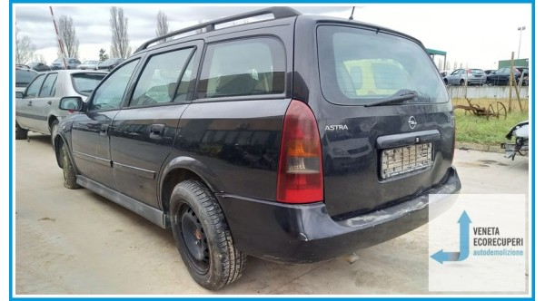 OPEL ASTRA T98 del 2003 parti usate e ricambi