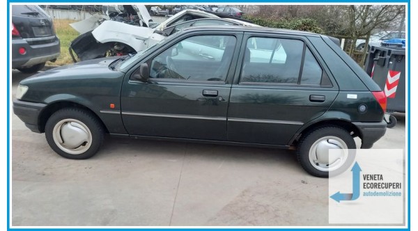 FORD FIESTA 2a Serie  del 1994 parti usate e ricambi
