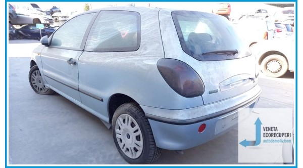 FIAT BRAVO 1L del 2001 parti usate e ricambi