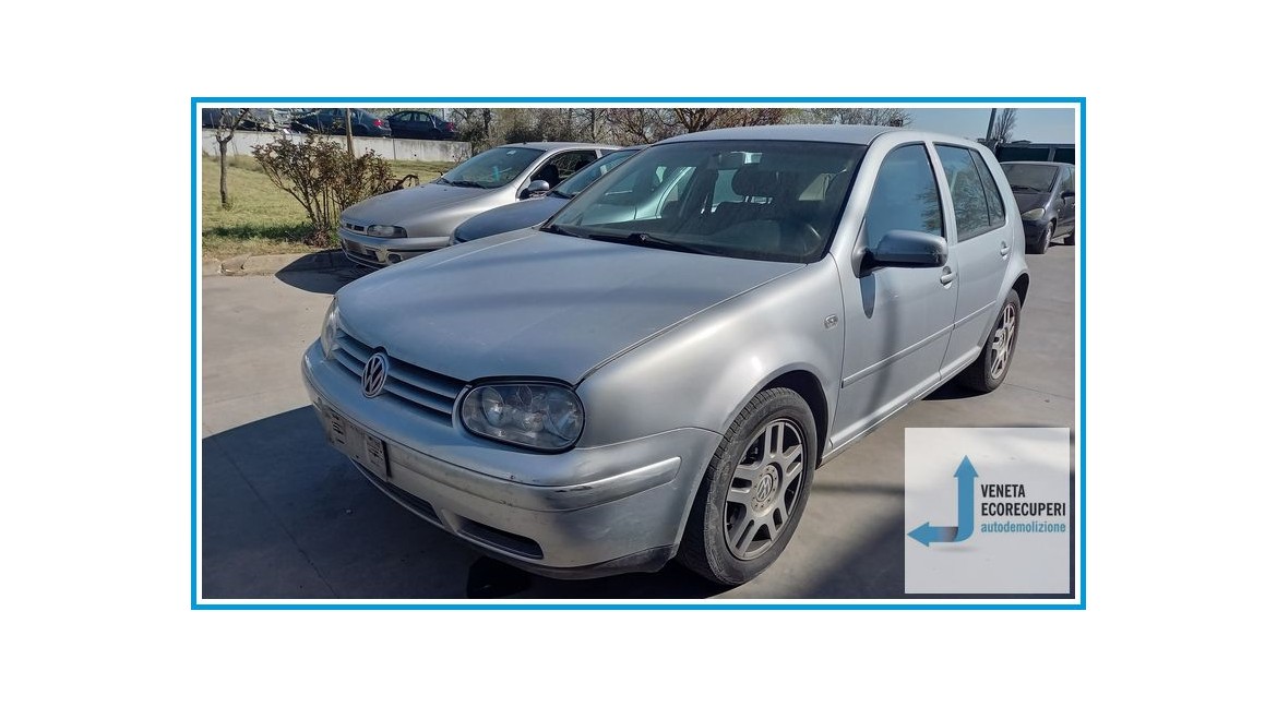 VOLKSWAGEN GOLF 1J del 2001 parti usate e ricambi