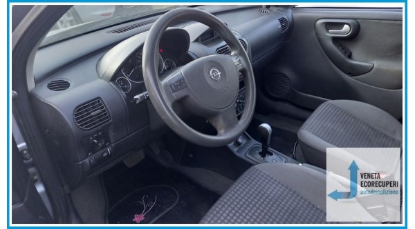 OPEL CORSA X01 del 2003 parti usate e ricambi